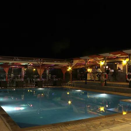 Panorama 3* Áyios Pandeleḯmon