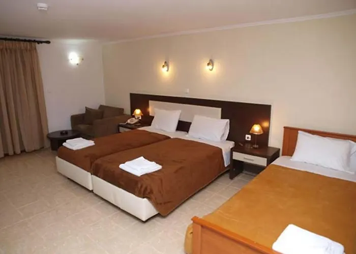 Panorama Aparthotel Áyios Pandeleḯmon